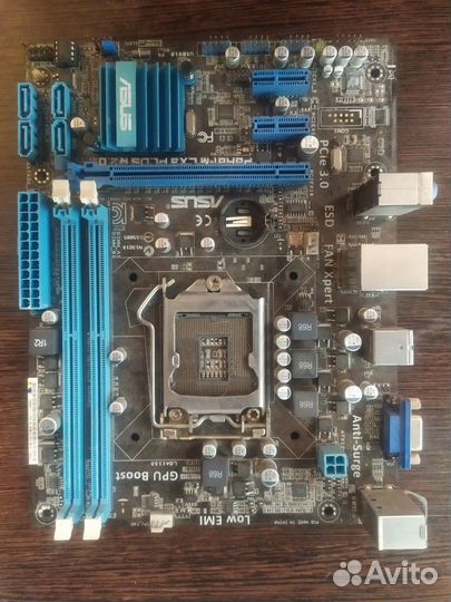 Материнская плата