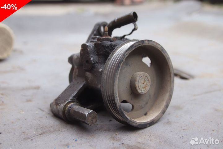 Насос гур Мицубиси Диамант 1пок