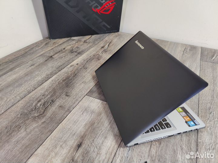 Lenovo Z50-70 (Core i7, GeForce на 4 Гб)