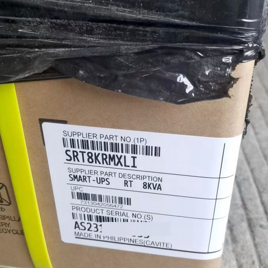 [SRT8KRMXLI] Ибп Apc Вкл. Ap9631 С Датчиком И Рельсы Srt8krmxli