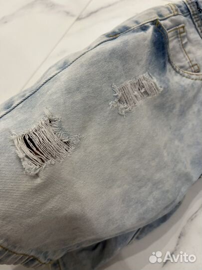 Джинсовые шорты 146