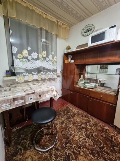 Комната 30 м² в 3-к., 1/1 эт.