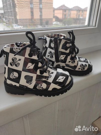 Ботинки детские новые