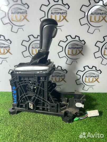 Селектор АКПП Suzuki Kizashi A6B424 J24B 2011