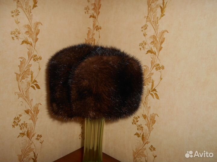Шапка из норки коричневая
