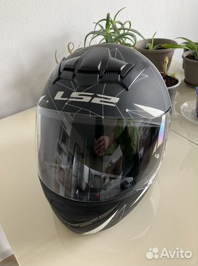 Мотоциклетный шлем LS2 helmets FF352-1