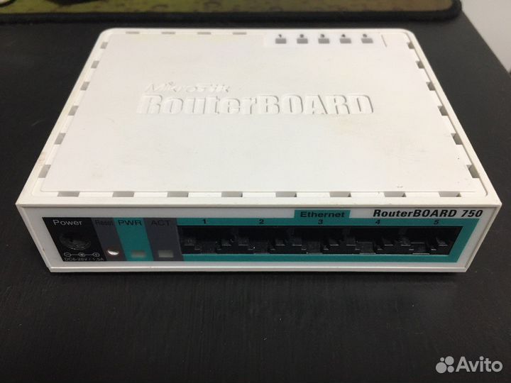 Маршрутизатор mikrotik rb750