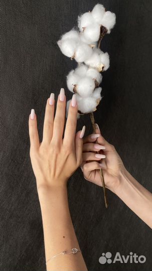 Маникюр в салоне