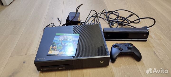 Продаю Хbox One + Kinect