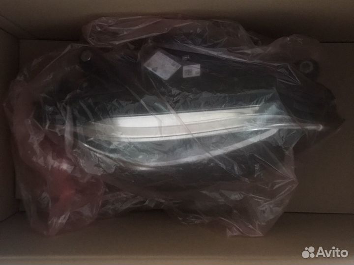 Фара оригинал правая Mercedes C-Class W205 2018