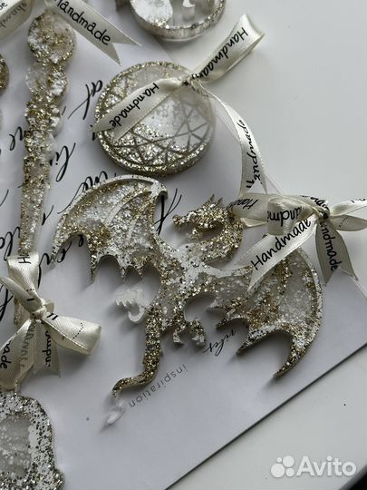 Елочные игрушки