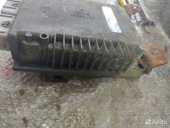 Блок управления двигателем на Dodge Neon 2.0