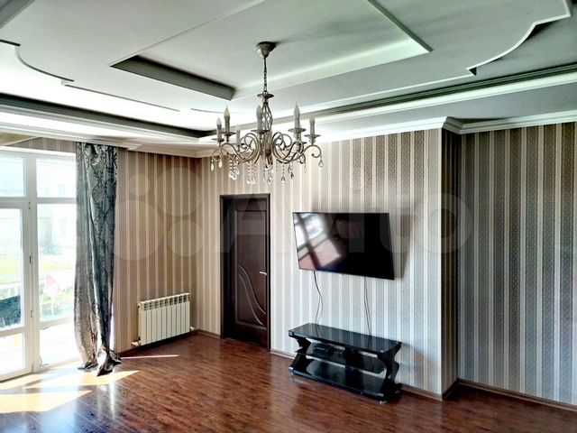 4-к. квартира, 108 м², 2/3 эт.