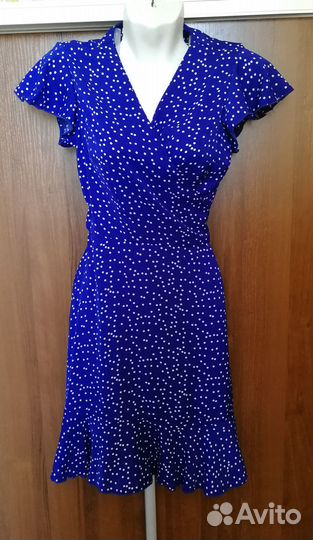 Продам новые платья