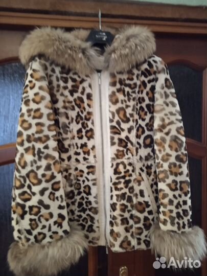 Полушубок жен, натуральный мех. 46 р
