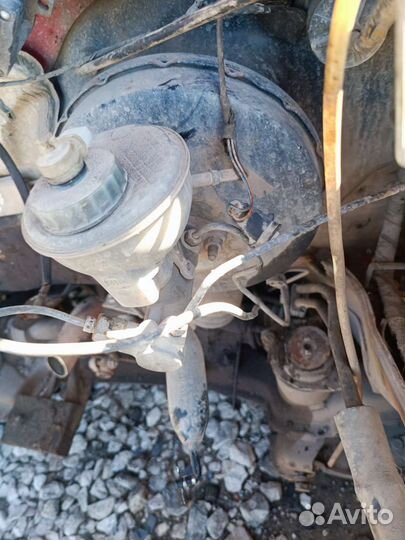 Главный тормозной цилиндр Фольксваген гольф 3