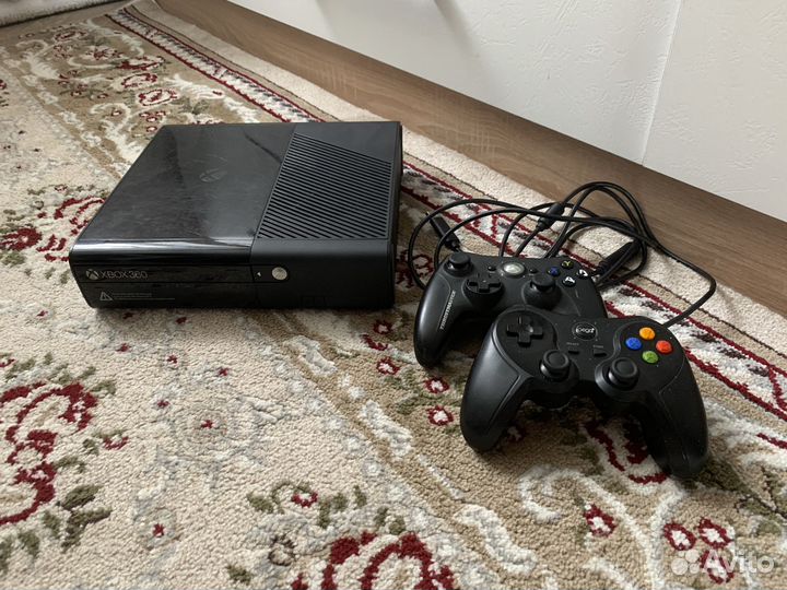 Xbox 360е 100+ игр