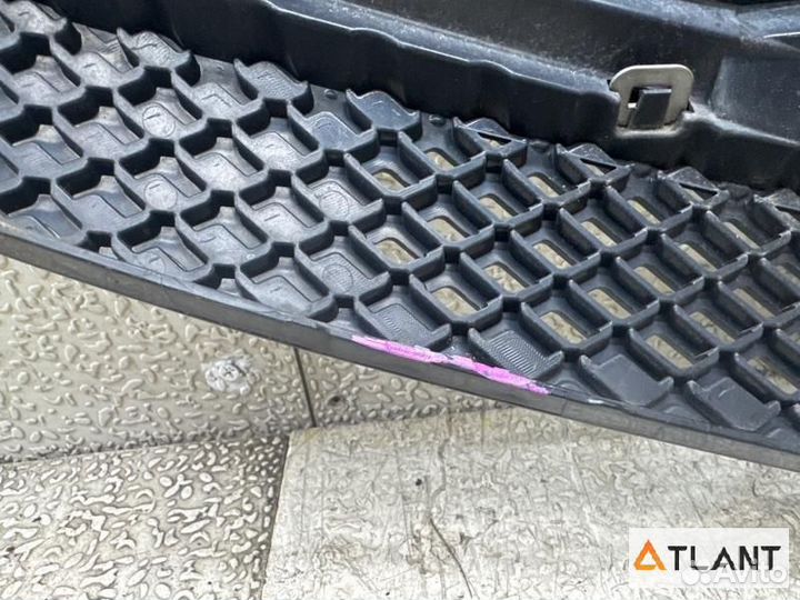 Решетка радиатора toyota ractis