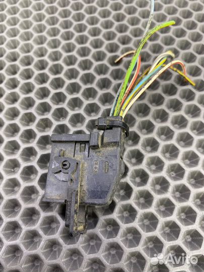 Б/У фишка (разъем ) Citroen C4 SX VTR (купэ)