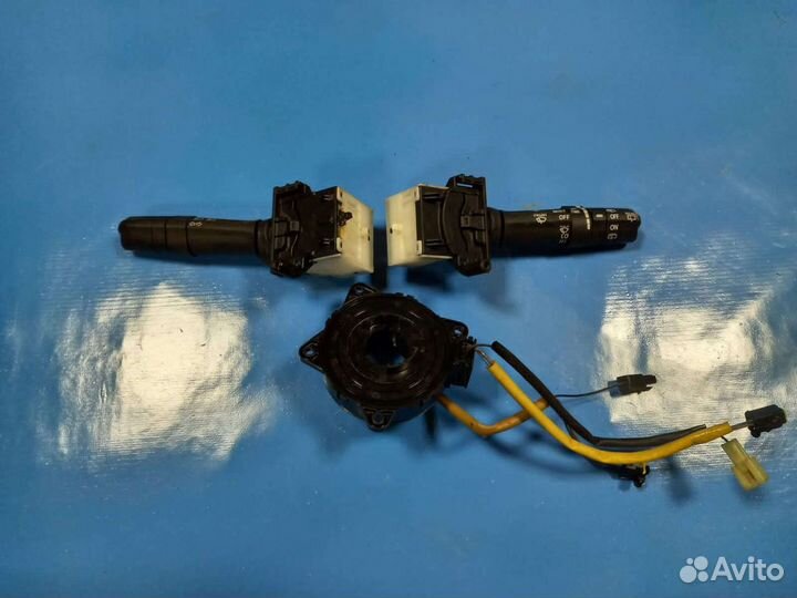 Подрулевой шлейф переключатель поворотников