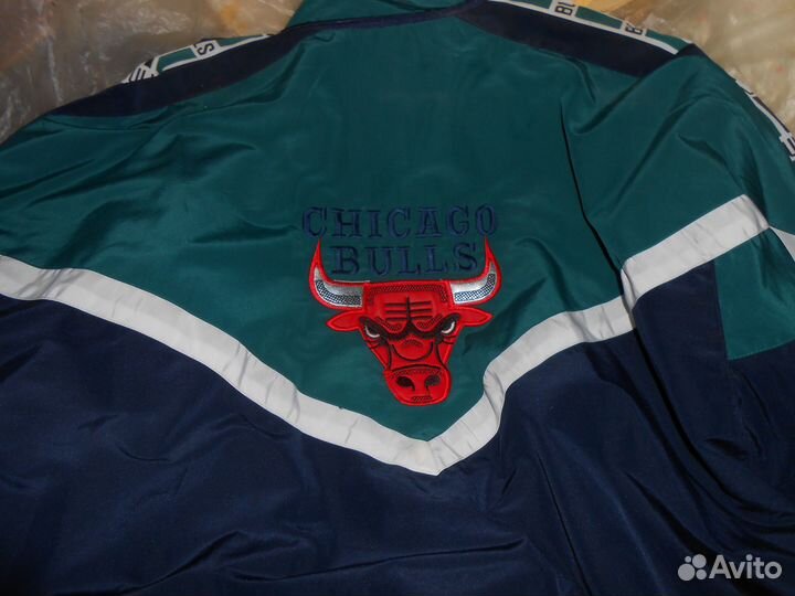 Куртка спортивная NBA Chicago Bulls из лихих 90-х