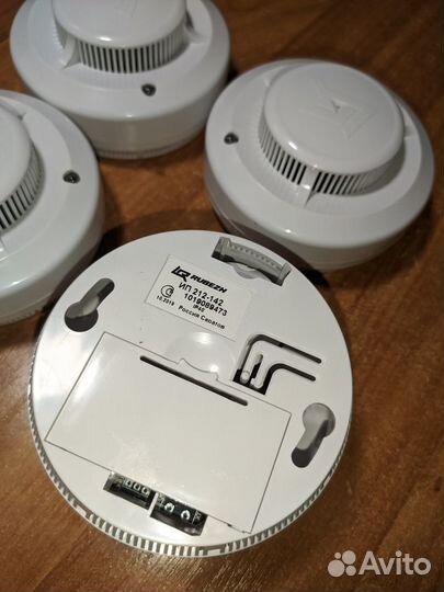 Извещатель пожарный дымовой Рубеж ип 212-142