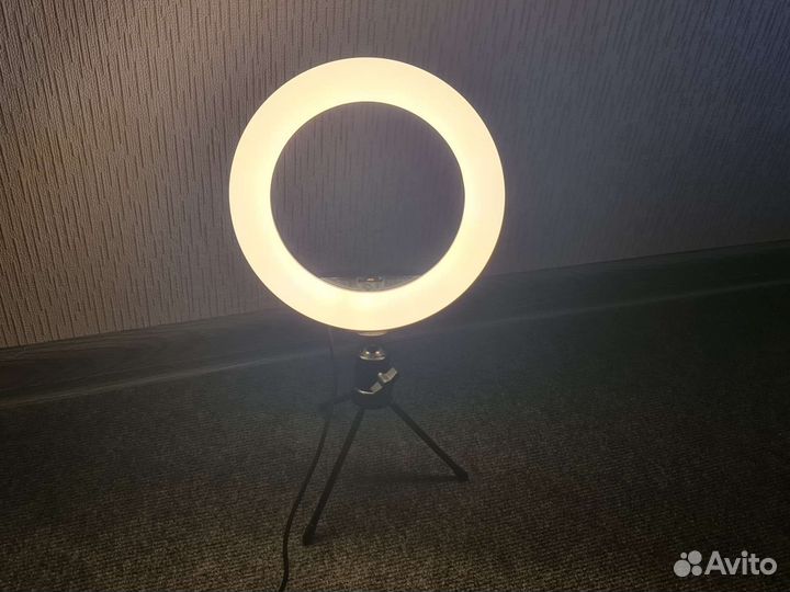 Кольцевая лампа mj 20 - 20 см в диаметре