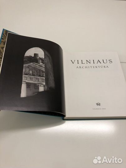 Книга альбом Архитектура Вильнюса 1985 год