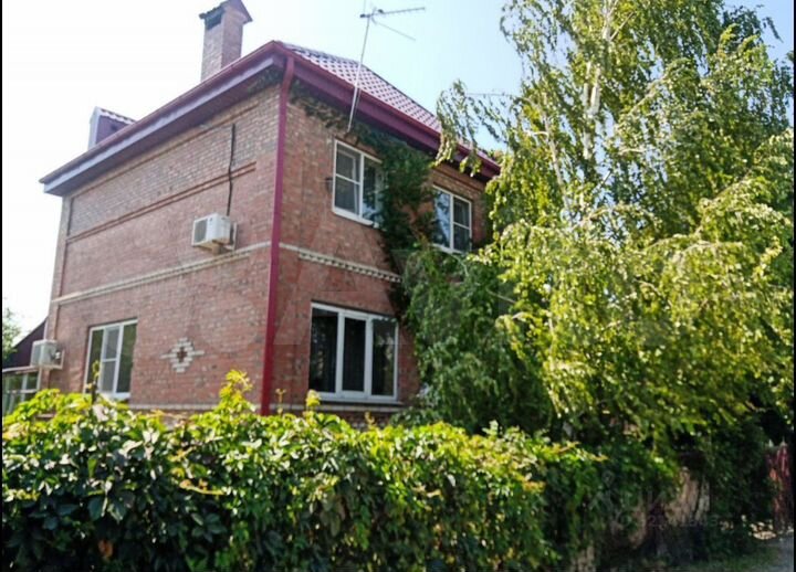 Дом 122 м² на участке 5 сот.