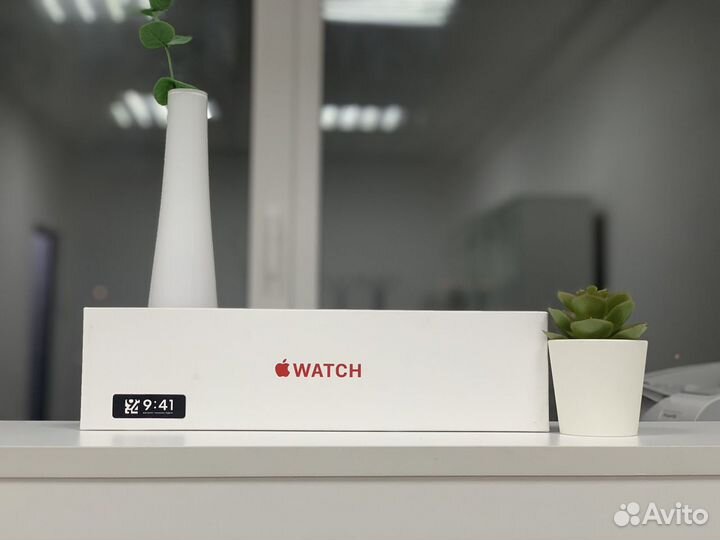Apple Watch 8 41mm Red. Новые Гарантия