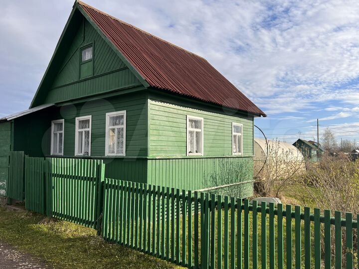 Дача 32 м² на участке 4 сот.