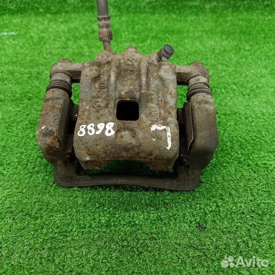 Суппорт тормозной задний правый SsangYong Actyon 2