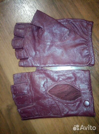 Перчатки женские кожаные