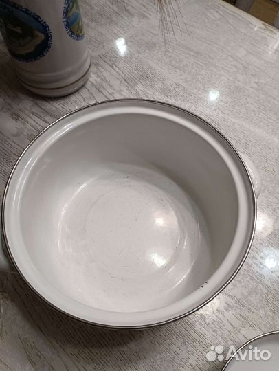 Набор эмалированных кастрюль