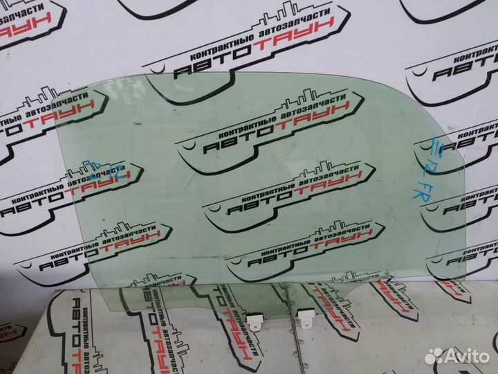 Стекло двери nissan cube NZ12 Z12 F R