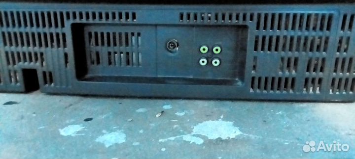 Телевизор бу jvc c-21z