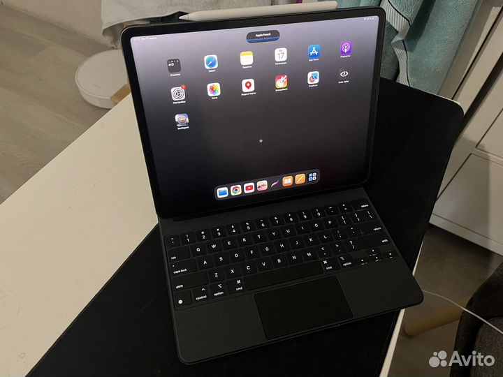 Apple magic keyboard для iPad 12 9