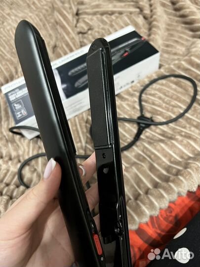 Выпрямитель для волос Rowenta x Karl Lagerfeld