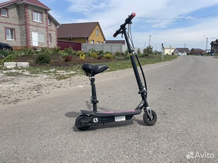Электросамокат charger