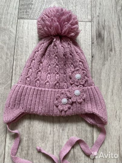 Шапка на девочку 4-5 лет осень /весна