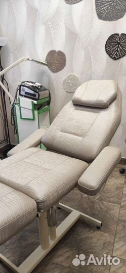 Косметологическая кушетка