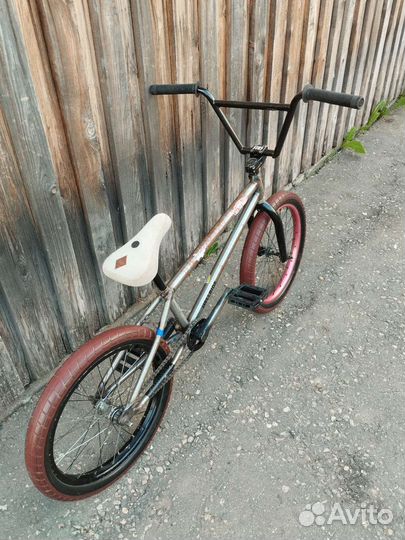 Велосипед BMX