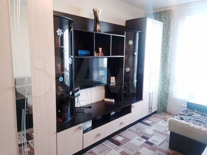 2-к. квартира, 56 м², 1/3 эт.