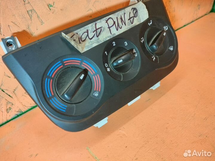 Fiat Punto 3 блок управления отопителем/ климатом
