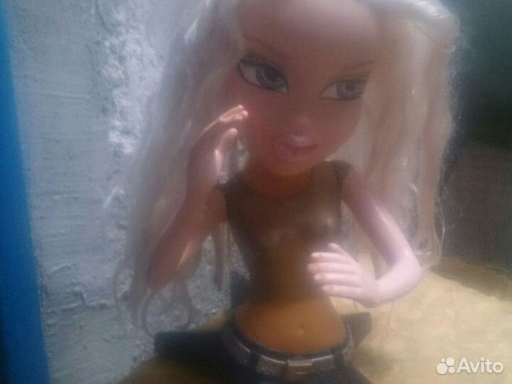 Кукла Bratz