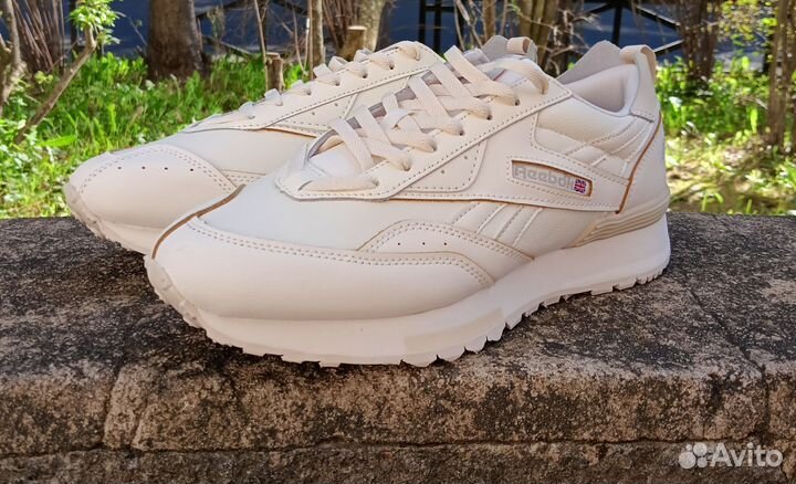 Кроссовки женские Reebok classic