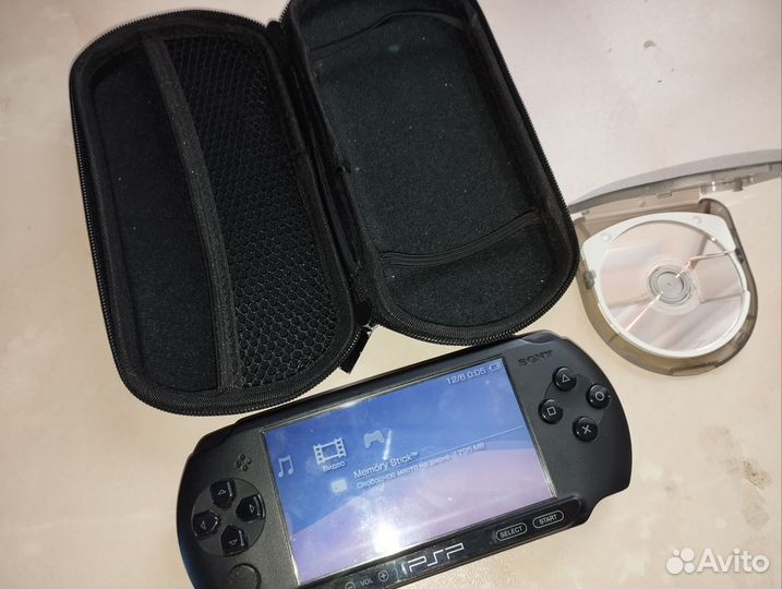Sony PSP e 1008