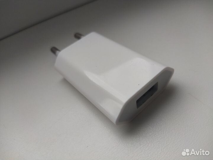 Зарядка на iPhone