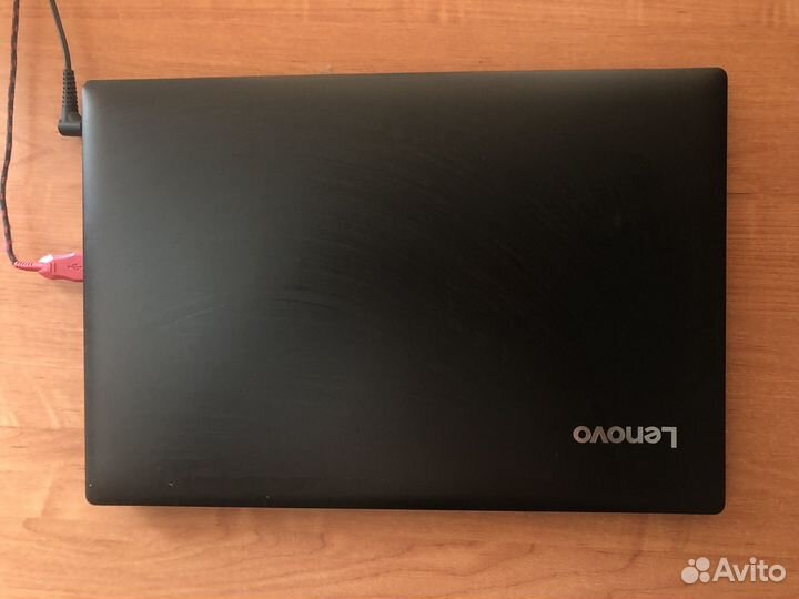 Ноутбук Lenovo