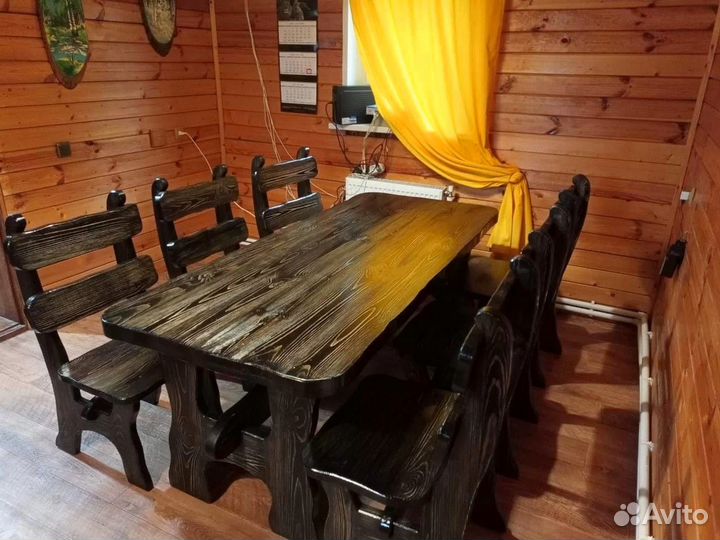Стол и стулья массив